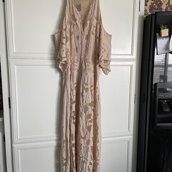 New with Tags Free People Cold Shoulder Dress - Medium - Picture 1 of 6
